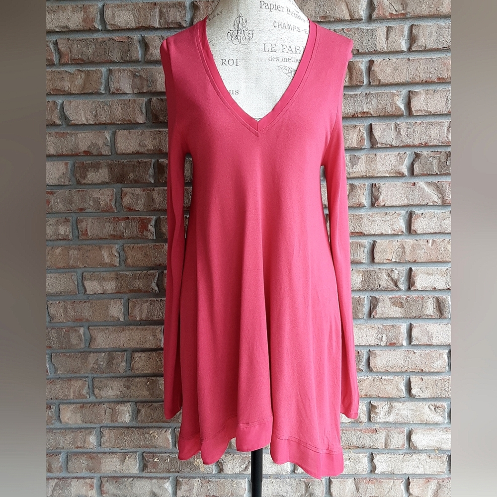 Anthropologie Deletta V-neck Long Sleeve Asymmetrical Tunic Top.
